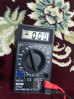 مولتی متر دیجیتال تی اس آی مدل DT832