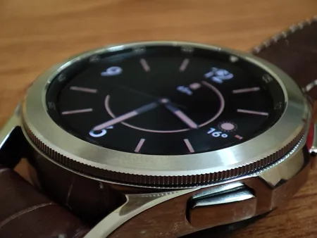 ساعت هوشمند سامسونگ مدل Galaxy Watch4 Classic 42mm  بند سیلیکونی