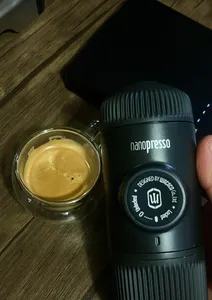 تجریه خرید اسپرسوساز سفری واکاکو مدل Nanopresso  به همراه کیف حمل
