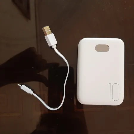 پاور بانک یوسمز مدل power bank PB9 Mini ظرفیت 10000 میلی آمپر ساعت