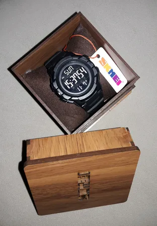 ساعت مچی دیجیتال مردانه اسکمی مدل 1568 BK