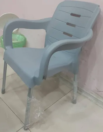 صندلی ناصر پلاستیک کد 880