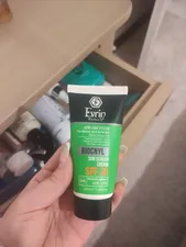 تجریه خرید کرم ضد آفتاب اورین مدل biocnyl حجم 50 میلی لیتر