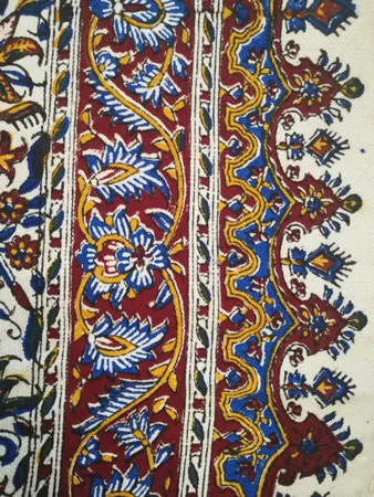 سفره قلمکار عطریان طرح گل و مرغ کد G379