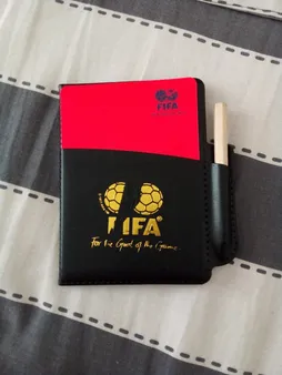 کارت داوری فوتبال طرح FIFA 56