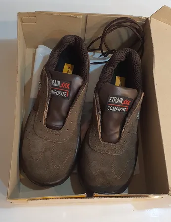 کفش ایمنی ایمن ترن مدل پاور