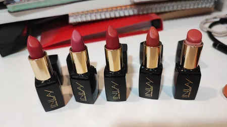 رژ لب جامد این لی مدل Viollet Velvet شماره 600