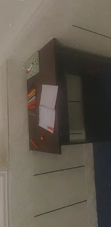 میز تحریر مدل الیت