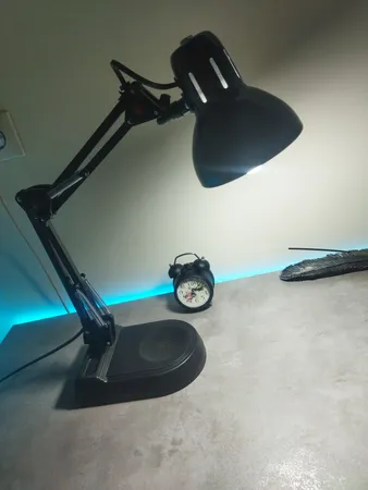 چراغ مطالعه بوستانچی مدل EN-111 همراه با لامپ  ال ای دی 7 وات E27