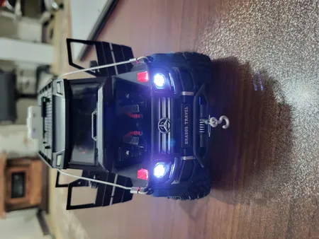 ماشین بازی مدل فلزی بنز جی کلاس آفرود