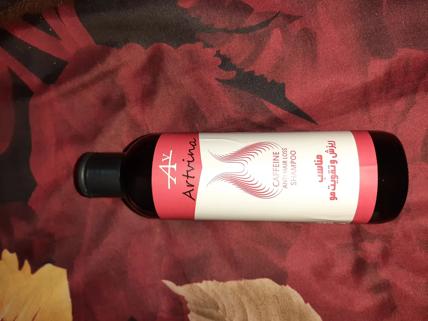 شامپو تقویت کننده و ضد ریزش مو آرت وینا مدل کافئین پلاس مناسب انواع مو حجم 250 میلی لیتر