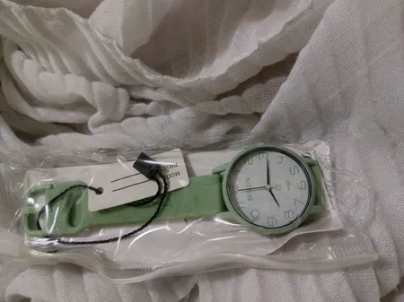 ساعت مچی عقربه ای دخترانه بولن کد Bl5