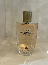 تجریه خرید ادو پرفیوم زنانه وودی سنس مدل کوکو مادمازل حجم 100 میلی لیتر