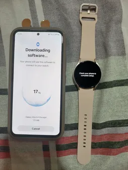 ساعت هوشمند 40 میلی‌متری سامسونگ مدل Galaxy Watch4 با بند سیلیکونی
