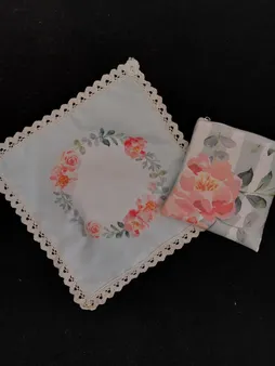 جانماز کیفی طرح گل های بهاری مدل BPA270201