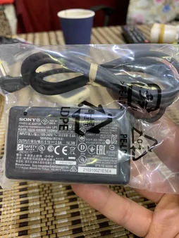 پایه شارژر دسته بازی پلی استیشن 5   مدل CFI-ZDS1