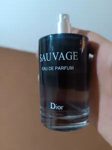 تجریه خرید ادوپرفیوم مردانه نیفتی مدل ساواج دیور با رایحه خنک حجم 100 میلی‌لیتر