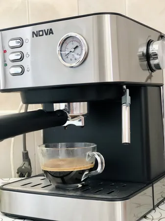 اسپرسو ساز 1.5 لیتری نوا مدل NCM-147EXPS