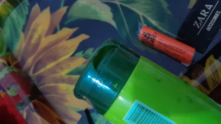 کرم مرطوب کننده سودا مدل خیار حجم 250 میلی لیتر به همراه ژل آبرسان سودا مدل لیفتینگ بامبو حجم 250 میلی لیتر