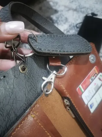 کیف پول مدل چند کاره