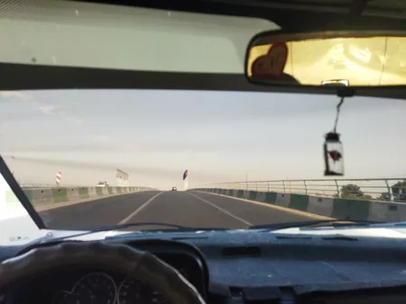 آفتابگیر رولی شیشه جلو خودرو مدل R45