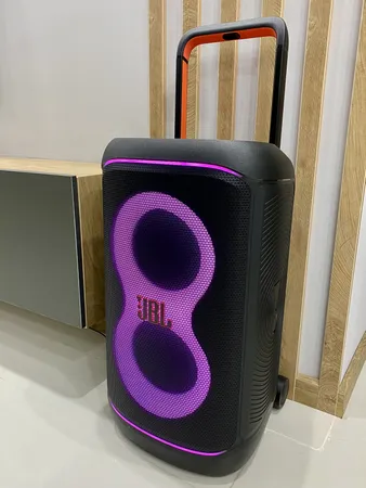 اسپیکر بلوتوثی قابل حمل جی بی ال مدل PartyBox 520