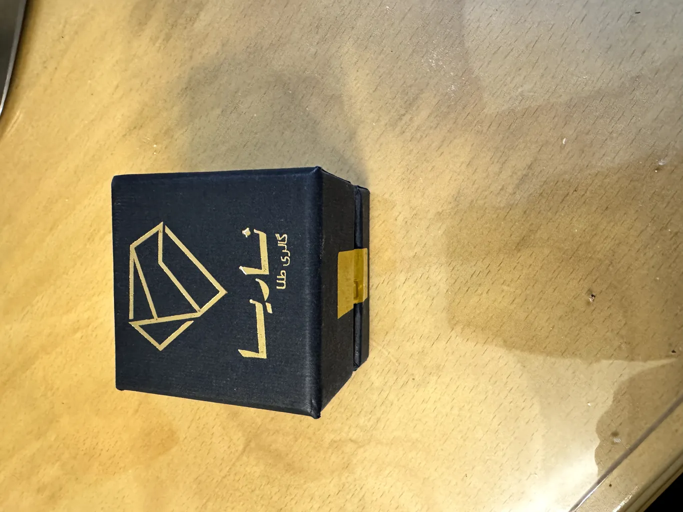 انگشتر طلا 18 عیار زنانه ناریا مدل H235