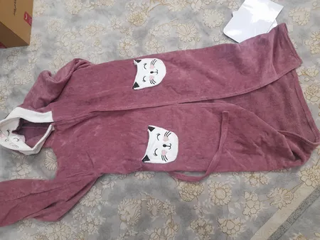 حوله پالتویی مدل دورنگ سایز 110