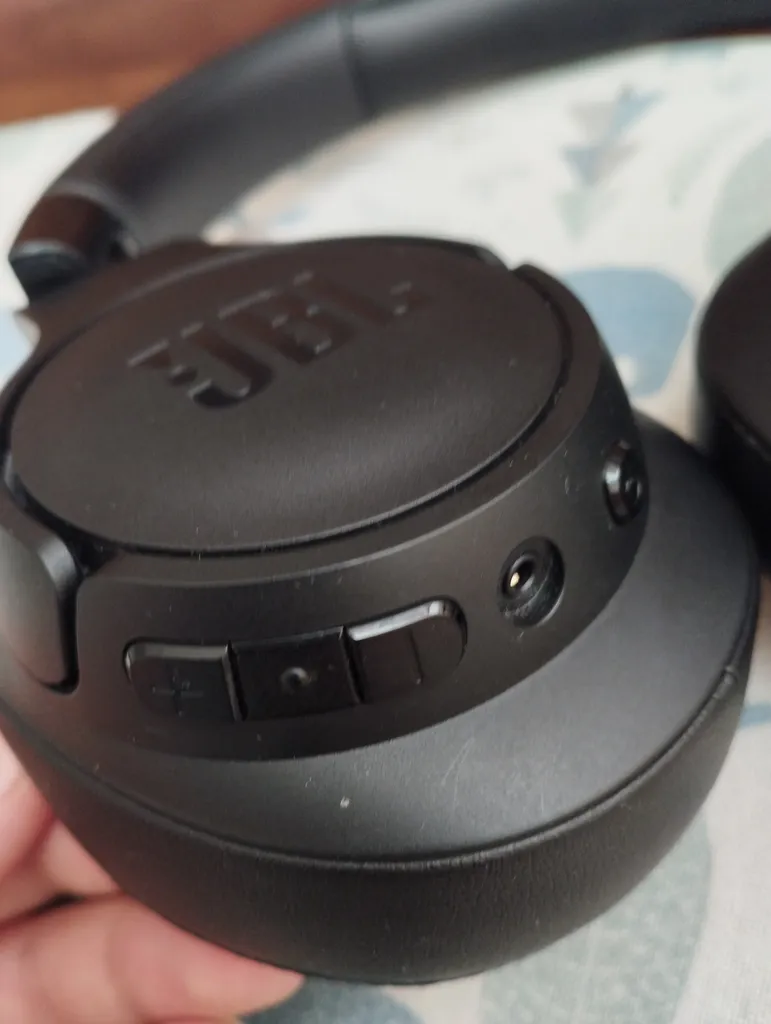 هدفون بلوتوثی جی بی ال مدل JBL Tune 720BT