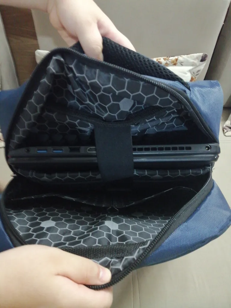 کوله پشتی لپ تاپ تنسر کد 112 مناسب برای لپ تاپ  17 اینچی