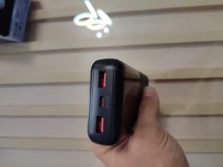 پاوربانک ریمکس مدل RPP-623 ظرفیت 20000 میلی آمپر ساعت