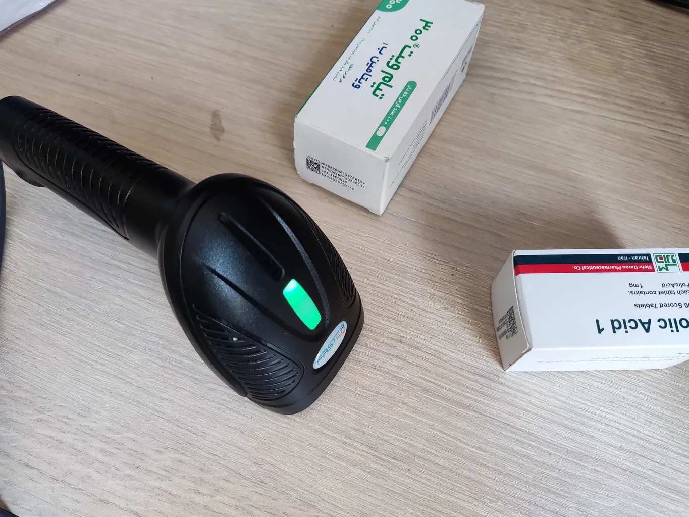 بارکد خوان دوبعدی فستر مدل Pharmacy بارکد خوان دوبعدی فستر مدل Pharmacy