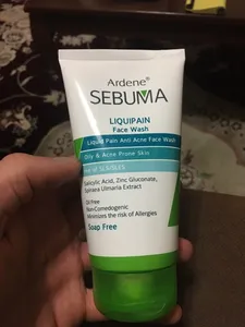 تجریه خرید مایع شوینده غیر صابونی بدن آردن سبوما مدل Liquipain مناسب پوست های چرب حجم 250 میلی لیتر