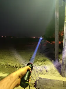 تجریه خرید چراغ قوه اسمال سان مدل T229