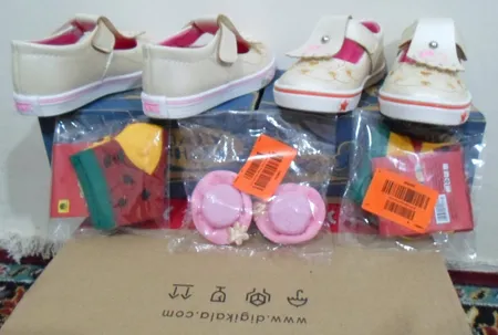 جوراب دخترانه طرح هندوانه