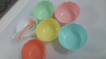 پیاله مدل رنگارنگ  بسته 6 عددی به همراه قاشق