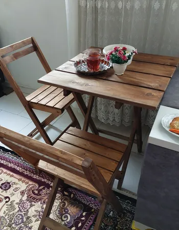 میز و صندلی ناهاخوری 2 نفره مدل تاشو چوبی