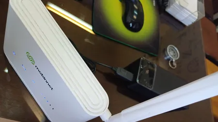 کابل تبدیل USB به DC مدل 12V طول 1 متر