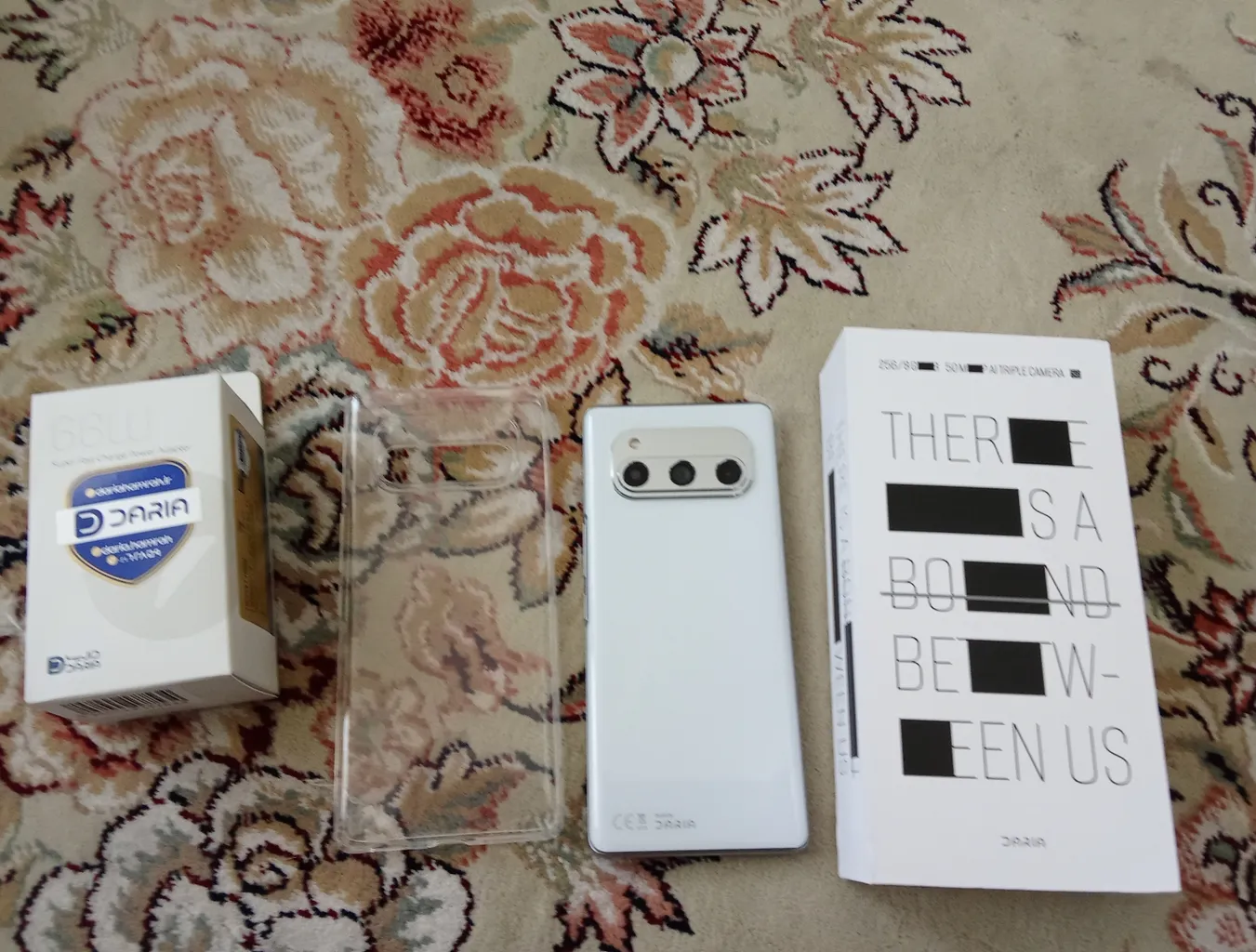 گوشی موبایل داریا مدل bond 5G دو سیم کارت ظرفیت 256 گیگابایت و رم 8 گیگابایت - نسخه امارات - به همراه شارژر 66 وات داریا