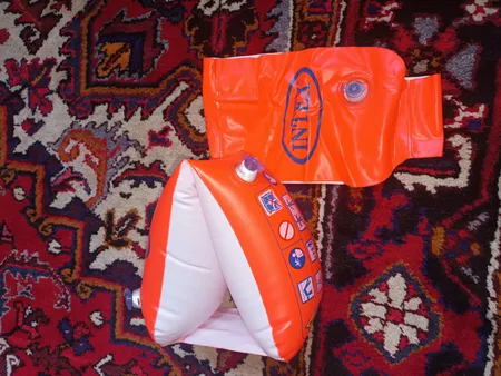 بازوبند شنا اینتکس مدل in-6-12 مجموعه 2 عددی