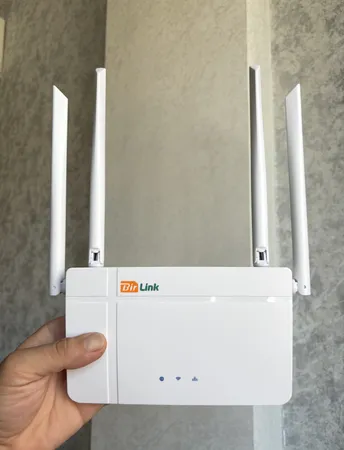 مودم روتر بی سیم 4G LTE بیرلینک مدل WL422