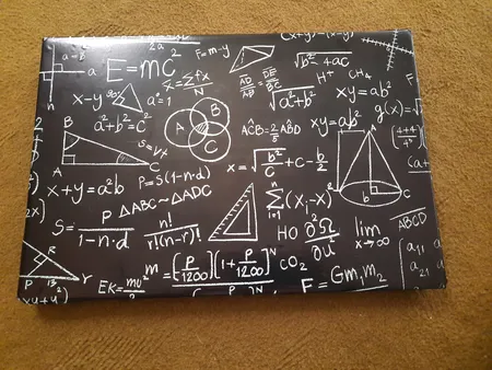 استیکر لپ تاپ کد blk-brd به همراه برچسب حروف فارسی کیبورد