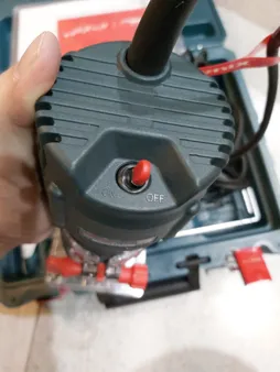 لبه گیر برقی رونیکس مدل 7106