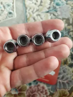 سر والف لاستیک خودرو مدل YAZDI بسته 4 عددی