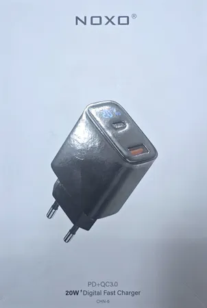 شارژر دیواری 20 وات دو پورت نوکسو مدل CHN-6 EU