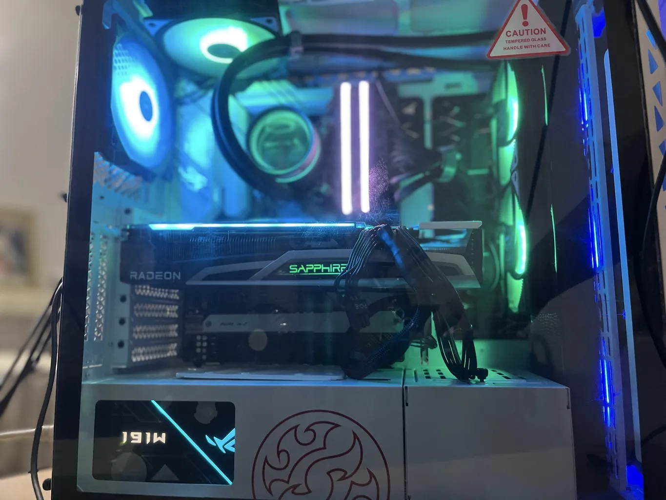 کیس کامپیوتر ای دیتا ایکس پی جی مدل BATTLECRUISER Super Mid-Tower WHITE