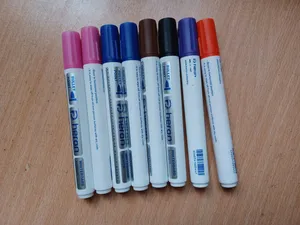 تجریه خرید ماژیک وایت برد پلیکان مدل هرون به همراه تخته پاک کن بسته 8 عددی