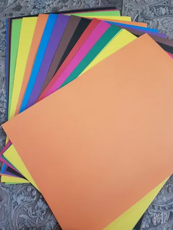مقوا رنگی سایز ۳۴×۲۴ بسته ۲۰ عددی (۱۰ رنگ از هر کدام ۲ عدد)