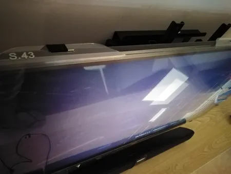 محافظ صفحه تلویزیون مدل 43-NEW مناسب برای تلویزیون 43 اینچ