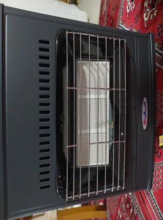 بخاری گازی دیواری، زمین آبسال مدل 437